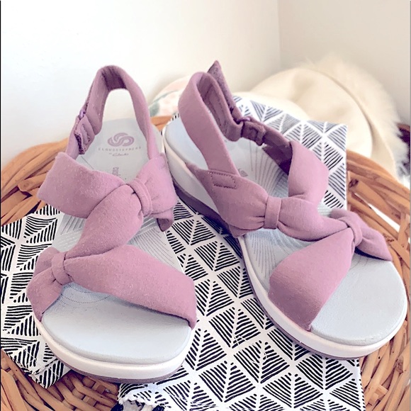 »—Clarks—»Cloudsteppers Adjustable Strappy Cloth Sandals Open-Toe +Soft Cushion - Picture 6 of 16
